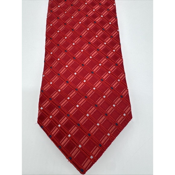 Daniel Cremieux Other - DANIEL CREMIEUX Necktie Handmade 100% Silk Red Navy Mens Tie USA 63"